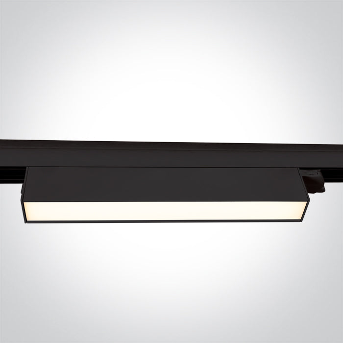 BLACK 24W CCTV LINEAR TRACK LIGHT 230V IP20