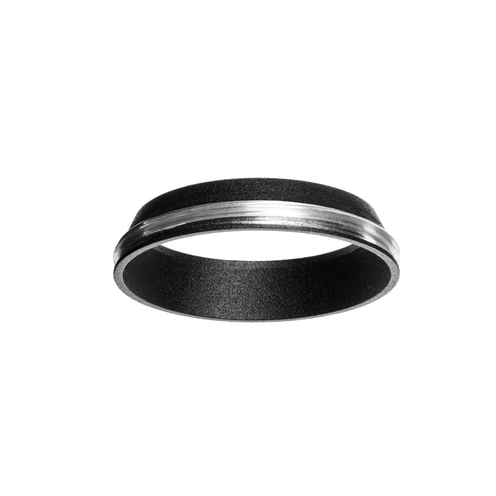 Onis Ring In, Black